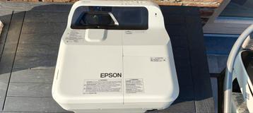 Epson beamer met ophangsysteem en afstandsbediening, Enlèvement, Utilisé, LCD, Epson