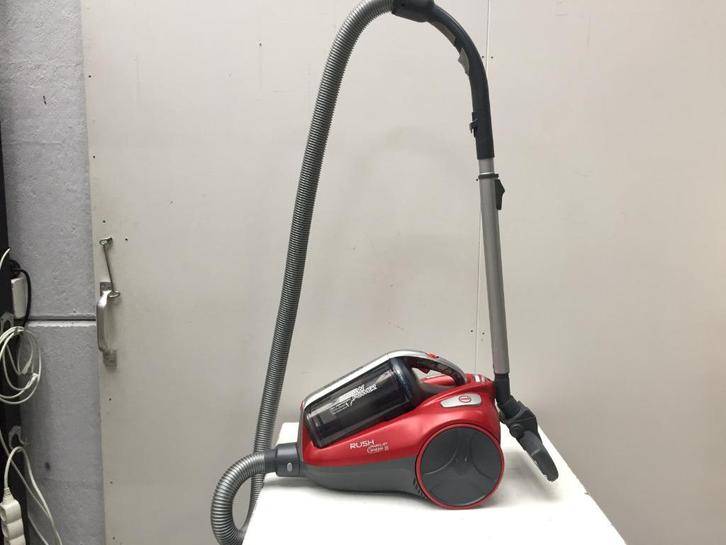(131) Recente stofzuiger Hoover met opvangbak, Elektronische apparatuur, Stofzuigers, Zo goed als nieuw, Stofzuiger, Ophalen