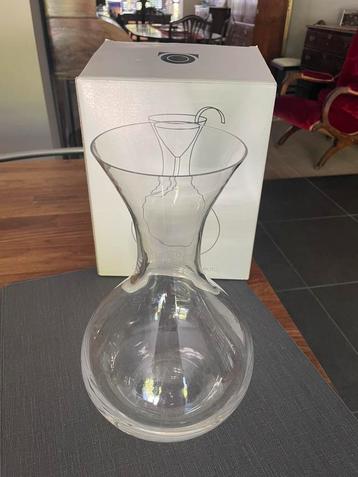 Decanteur  beschikbaar voor biedingen