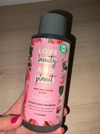 Shampoo love beauty and planet, Handtassen en Accessoires, Uiterlijk | Haarverzorging, Ophalen of Verzenden, Nieuw, Shampoo of Conditioner