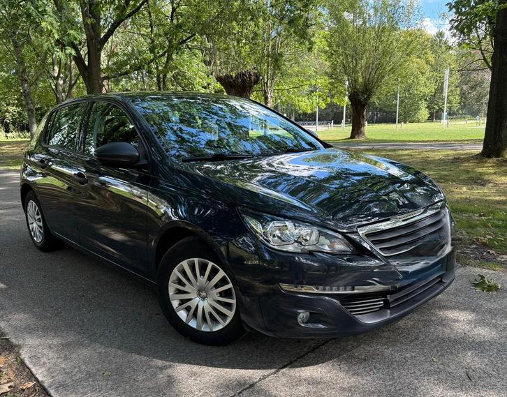 Peugeot 308 2016 1.2 benzine 99,000km start en rijd perfect, Auto's, Peugeot, Particulier, Benzine, Euro 6, Ophalen