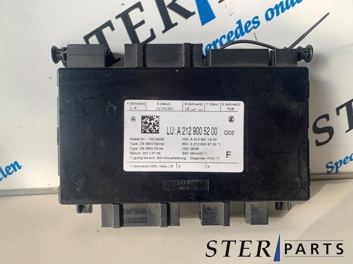 Computer stoel van een Mercedes E-Klasse, Auto-onderdelen, Elektronica en Kabels, Mercedes-Benz, Gebruikt, 3 maanden garantie