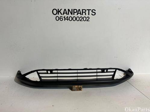 Nissan Qashqai J12 voorbumper onderspoiler 62026-6UA0A, Auto-onderdelen, Carrosserie, Bumper, Voor, Gebruikt