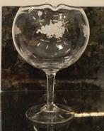 Decanteer glas met druiven gegraveerd, Antiek en Kunst, Ophalen of Verzenden