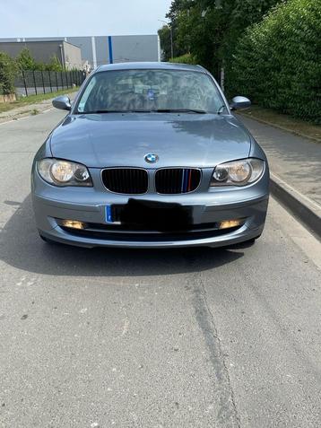 BMW 118 i 09/2007 SCHOON NIETS TE VERWACHTEN beschikbaar voor biedingen