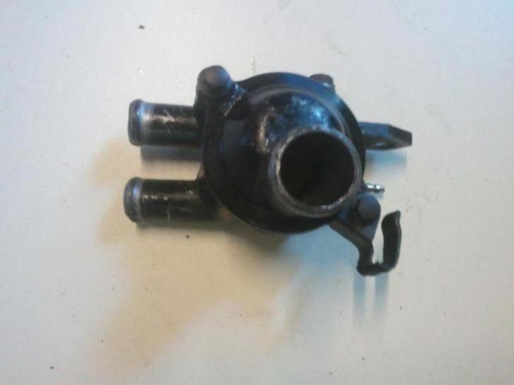 Honda VF1000F thermostaathuis VF1000F2 thermostaat VF1000, Motoren, Onderdelen | Honda, Gebruikt, Ophalen of Verzenden