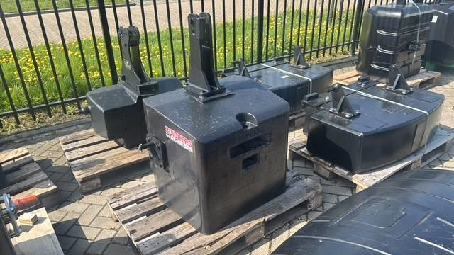 Gewichtenblok 1800 kg Gietijzer, Auto-onderdelen, Overige Auto-onderdelen, Gebruikt