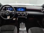 Mercedes-Benz A-klasse A 250 e AMG Line Night Pack | Panoram, Auto's, Mercedes-Benz, Stof, Gebruikt, 4 cilinders, 16 kWh