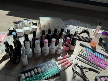 Volledig pakket voor gelnagels en gellak, Ophalen, Zo goed als nieuw