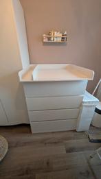 Plan à langer blanc, Enlèvement