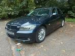 BMW 320i - E90 - 2005, Auto's, 1998 cc, Achterwielaandrijving, 4 cilinders, Blauw