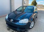 Volkswagen golf 1,9TDI airco 6vitt, Auto's, Volkswagen, Stof, Zwart, 4 cilinders, Blauw