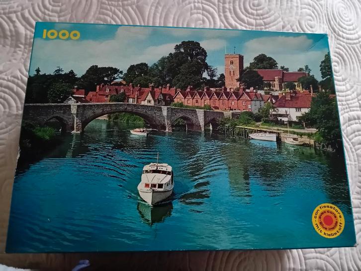 2x puzzel van 1000 st, Hobby en Vrije tijd, Denksport en Puzzels, Gebruikt, Legpuzzel, 500 t/m 1500 stukjes, Ophalen of Verzenden