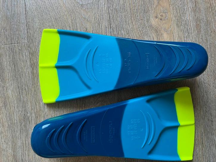 Korte zwemvliezen Silifin Nabaiji, Watersport en Boten, Snorkelen, Zo goed als nieuw, Snorkelvinnen, Ophalen of Verzenden