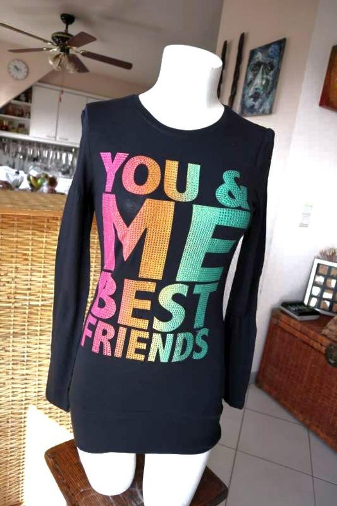 T-shirt: you & me best friends, Kleding | Dames, T-shirts, Zo goed als nieuw, Maat 42/44 (L), Overige kleuren, Lange mouw, Ophalen of Verzenden
