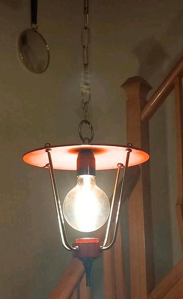 Lamp - Vintage hanglamp, 1960, rood metaal en messing, Huis en Inrichting, Ophalen of Verzenden, Metaal