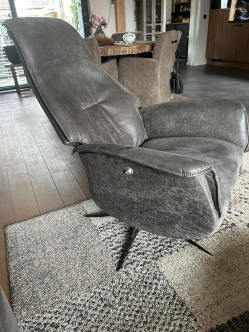 Relaxfauteuil met bankstel (microleder), Huis en Inrichting, Fauteuils, Zo goed als nieuw, Ophalen