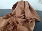 Louis Vuitton Monogram foulard cognackleur, Kleding | Dames, Mutsen, Sjaals en Handschoenen, Louis vuitton, Ophalen of Verzenden