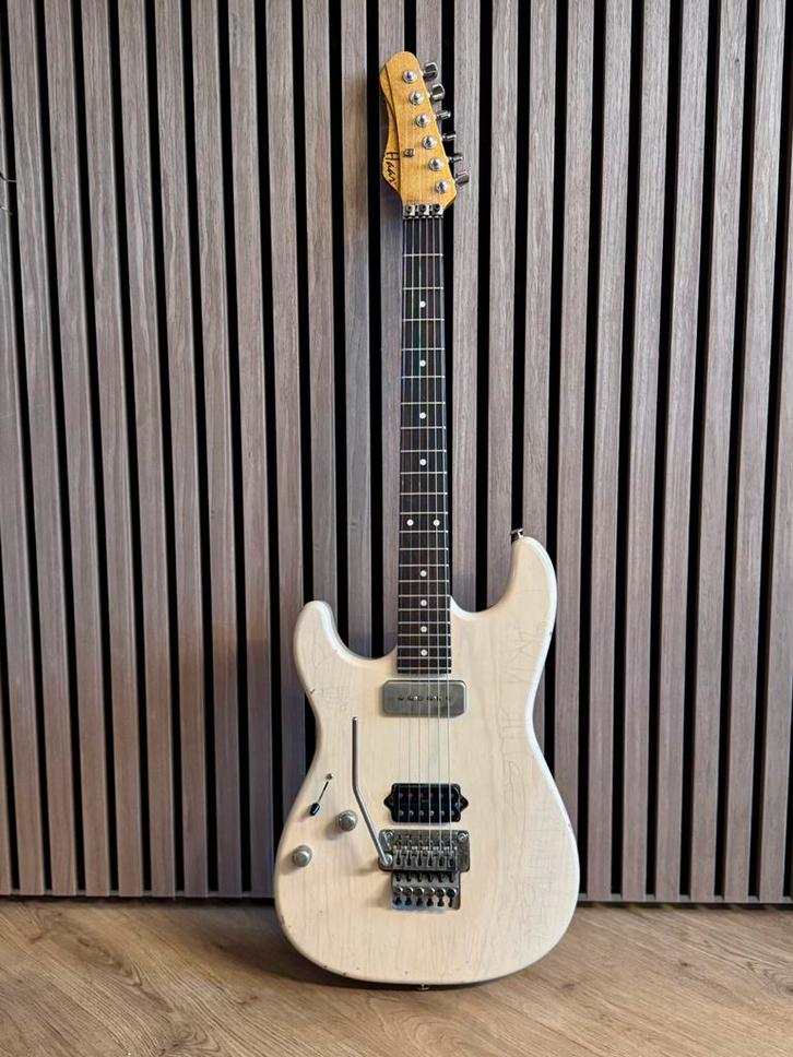 Haar Superstrat linkshandig, Muziek en Instrumenten, Snaarinstrumenten | Gitaren | Elektrisch, Zo goed als nieuw, Solid body, Overige merken