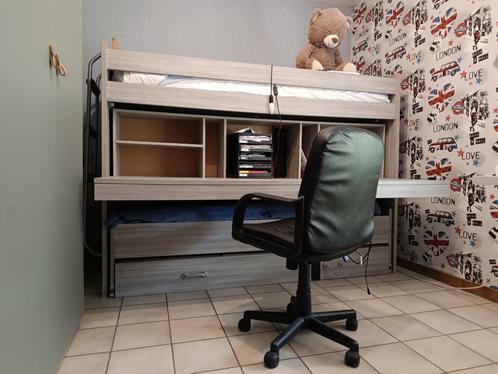 hoogslaper met groot bureau en extra bedden, Huis en Inrichting, Slaapkamer | Stapelbedden en Hoogslapers, Zo goed als nieuw, Hoogslaper