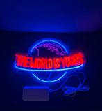 Neon Light The World Is Yours, Verzamelen, Ophalen of Verzenden, Nieuw, Lichtbak of (neon) lamp