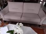 Salon:  Licht grijs/beige met bruine pootjes., Huis en Inrichting, Ophalen, Eenpersoons, Zo goed als nieuw, Modern
