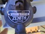 Carburator van oltimer Renault NN jaar 1929, Ophalen