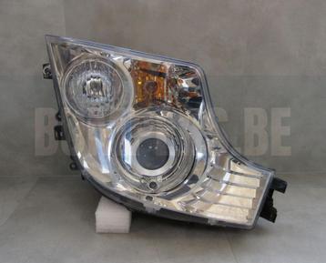 Koplamp Mercedes Actros MP4 XENON 11- A9608200739 Rechts S51 beschikbaar voor biedingen