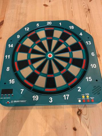 SPLINTERNIEUW! Elektronische darts in doos beschikbaar voor biedingen