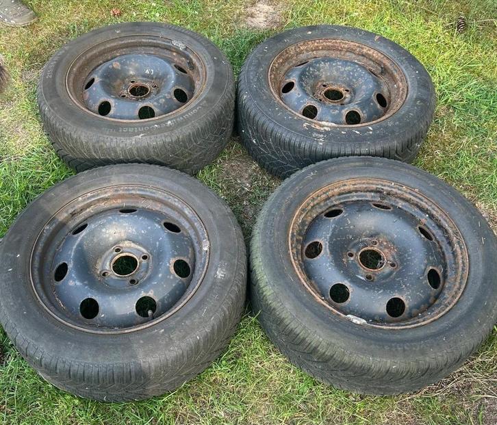 Winterbanden + velgen (4 st.) - Continental, Auto-onderdelen, Banden en Velgen, Banden en Velgen, Winterbanden, 16 inch, 215 mm