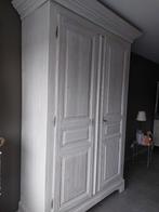 Landelijke wandkast, Enlèvement