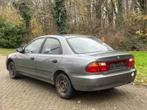 Mazda 323 Essence, automatique, ancienne, 800€, comme :, Argent ou Gris, Achat, Entreprise, Air conditionné