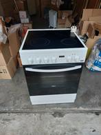 ELECTRISCH KOOKFORNUIS MET OVEN, Elektronische apparatuur, Ophalen, Gebruikt, Elektrisch, 4 kookzones
