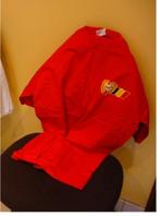 Nieuw rood t-shirt (maat LARGE) met logo belgische vlag, Manches courtes, Taille 42/44 (L), Rouge, Enlèvement ou Envoi