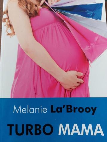  Melanie La'Brooy / keuze uit 2 boeken