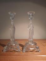 2 oude kandelaars in geslepen glas, Enlèvement