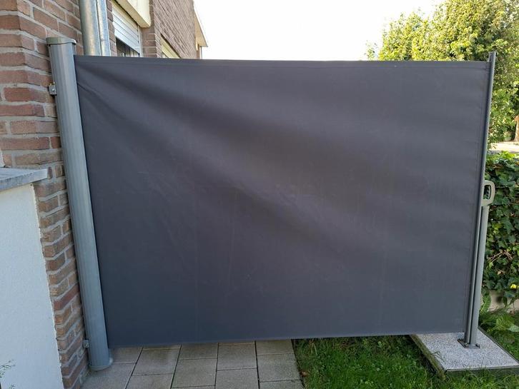Tuinscherm uittrekbaar., Tuin en Terras, Tuinschermen, Zo goed als nieuw, Ophalen