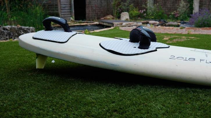 Windsurf freestyle 93l Starboard Flare, Watersport en Boten, Windsurfen, Zo goed als nieuw, Plank, Ophalen