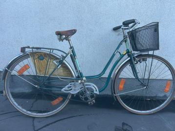 Damesfiets/ studentenfiets/ stationsfiets beschikbaar voor biedingen