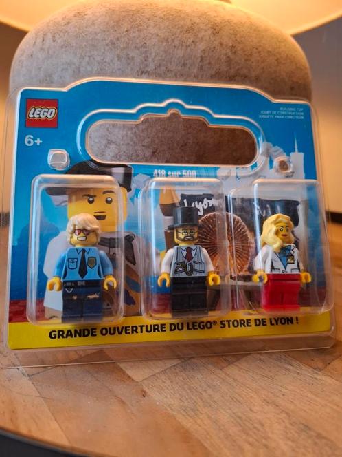 LEGO Lyon Frankrijk Exclusief minifiguurpakket, Kinderen en Baby's, Speelgoed | Duplo en Lego, Nieuw, Lego, Complete set, Ophalen of Verzenden