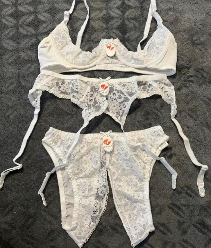 Lingerie, Kleding | Dames, Ondergoed en Lingerie, Setje, Wit, Ophalen of Verzenden