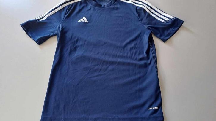 Shirt Adidas jongen 12/14 jaar, Kinderen en Baby's, Kinderkleding | Maat 152, Gebruikt, Jongen, Shirt of Longsleeve, Ophalen of Verzenden