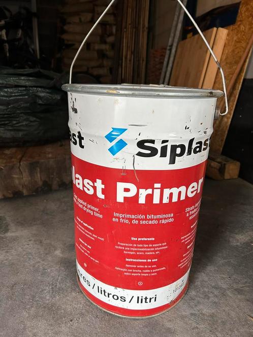 Siplast Primer 25 liter. Beton/staal/hout primer, Doe-het-zelf en Bouw, Dakpannen en Dakbedekking, Zo goed als nieuw, Ophalen