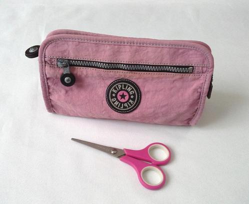 Trousse d'écolier Kipling + petits ciseaux roses, Diversen, Schoolbenodigdheden, Gebruikt, Ophalen of Verzenden
