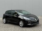 ✅Renault Clio 1.2i. 1st eig | Airco | Navi. Nieuw staat!, Voorwielaandrijving, Stof, Euro 6, Zwart