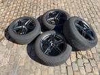 Winterbanden (4 st.) 235/60 R18 Mercedes GLC op velg, Auto-onderdelen, Banden en Velgen, Ophalen, Winterbanden, Band(en)