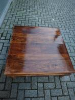 Houten salontafel, Enlèvement, Utilisé