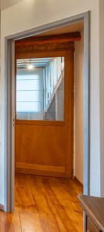 Porte extérieure en bois massif avec double vitrage. État ne, Enlèvement