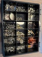 Verschillende bedels en onderdelen om oorbellen mee te maken, Ophalen of Verzenden, Zo goed als nieuw