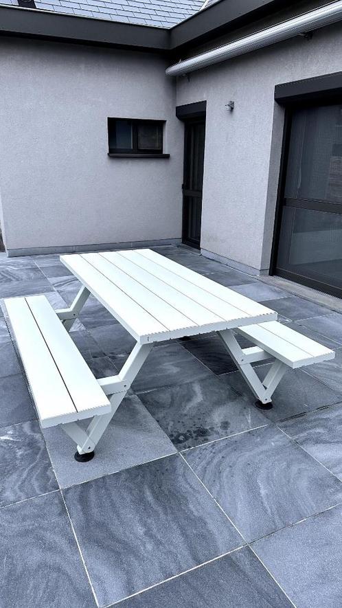 Tuintafel extremis, Tuin en Terras, Tuintafels, Zo goed als nieuw, Rechthoekig, Aluminium, Ophalen